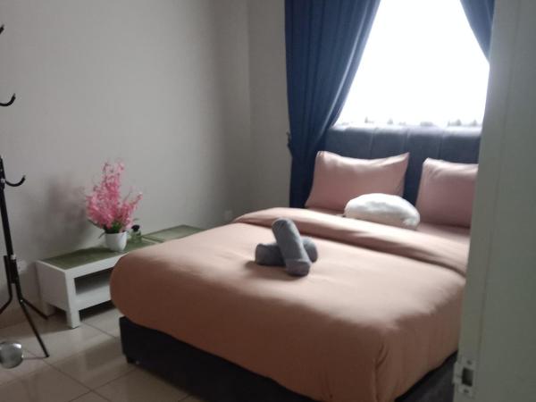 Delta2301 Alanis Residence 2r2b Airport Pickup Service Upon Request - Sepang