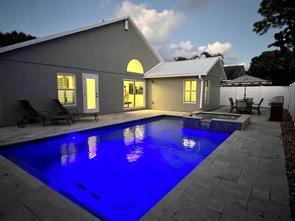Abacoa/alton Area Heated Pool/spa Luxury 4bed Home - Jupiter, FL