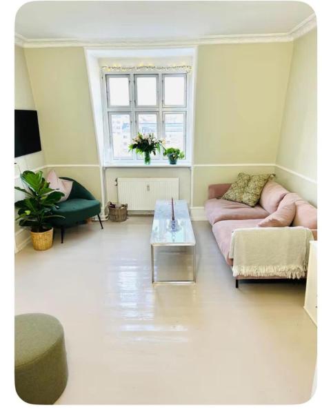 Hygge Apt In Central Oesterbro - 哥本哈根