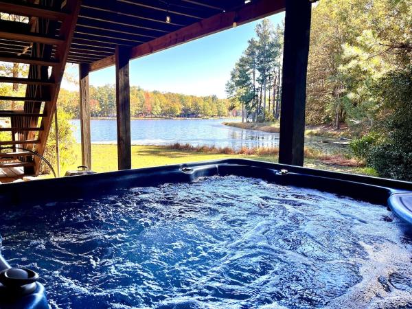 Private Waterfront Cabin With Dock - Virginia