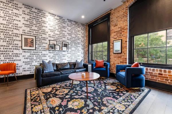 Downtown 2bd Suite Spacious Private Terrace Hotel - New Orleans, LA