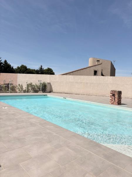 Studio Madeleine Dans Les Alpilles - Fontvieille