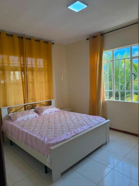 2-bedroom Flat In Grand Gaube - Maurice