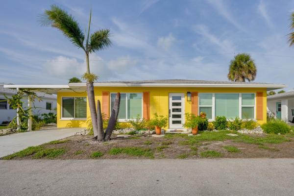 Walk To Englewood Beach! Resort-style Villa - Manasota Key, FL