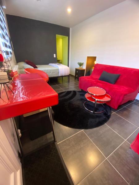 Studio Indépendant Rdc, Parking Privé & Wi-fi Haut Débit - Le Martinet
