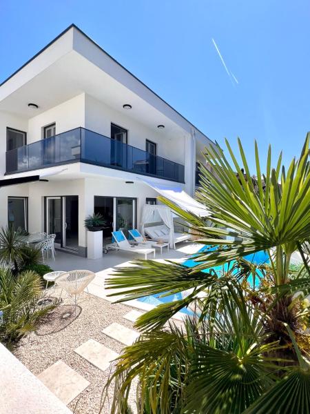 Adriatic Paradise Villa - Vodice