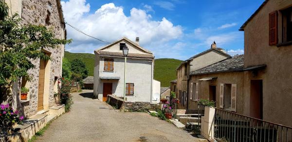 Maison De Village Avec Terrasse Ombragee - Cap Corse