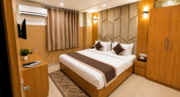 Hotel Re Conect Near International Airport - Gurgaon