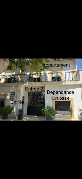Location Appartement 1 Chambre Plus Dépendance En Supplément Voir Descriptif Dans Un Mas Provençal Au Coeur Du Luberon - Cavaillon