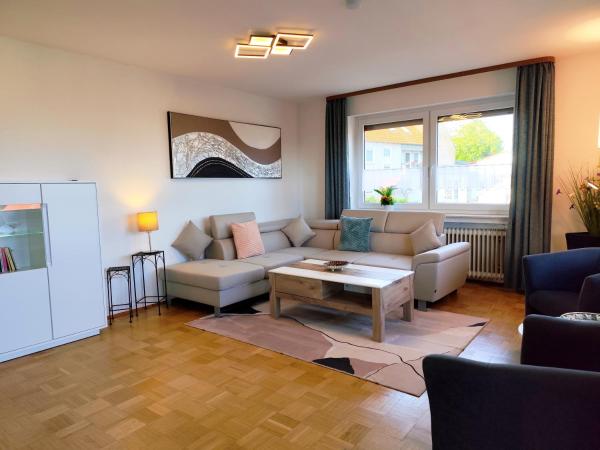 Großzügige Ferienwohnung Mit Balkon Und Außenbereich Im Gästehaus-ehingen Am Ries - Nördlingen