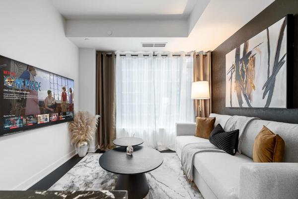 Elegant Yorkville Stay Luxury Shopping & Dining - Toronto