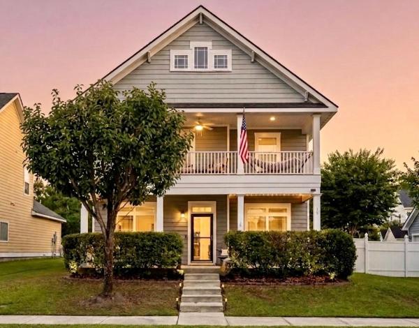 Fenced Yard, Pool, Lazy River Sav Area Oasis! - Rincon, GA