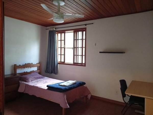 Quarto Suite E Sala No Centro - Nova Friburgo