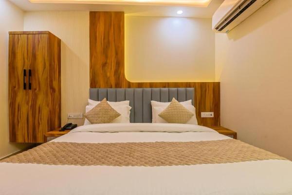 Hotel Veles Suites With View - Yeni Delhi