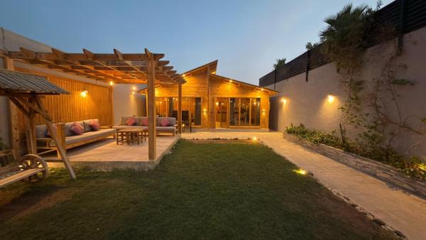شاليه 5 امواج تمبر هاوس Timber House - 리야드