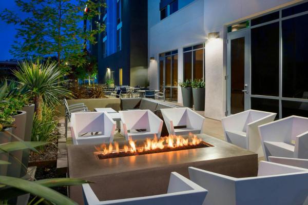 Springhill Suites By Marriott San Diego Mission Valley - La Mesa, CA