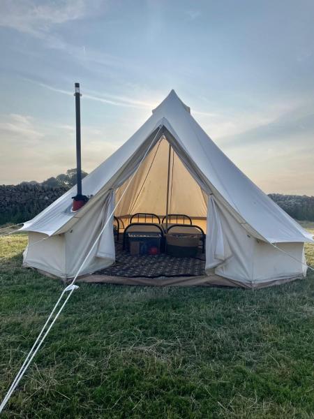 Peak Forest Glamping Retreat - ベイクウェル