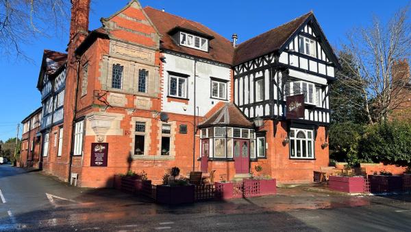 The Royal Oak, Kelsall, Cheshire Country Pub With Rooms - 타폴리