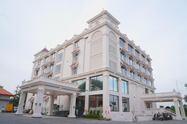 Hotel Travancore Palace Cochin - Kerala