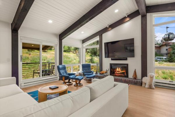 Enclave 313, Snowmass Ski-in Ski-out Condo With Shared Pool, Hot Tub, Gym, Wifi - Aspen, CO