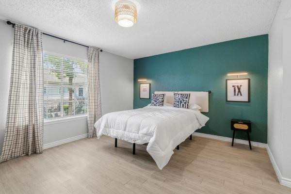 Spacious 3br Apt In Houston - Stafford, TX