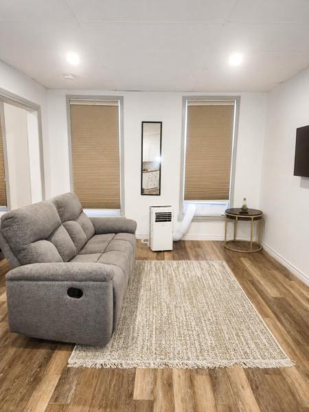 The Napanee Comfort Stay By Instant Suites - Napanee