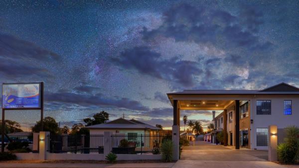 Western Downs Motor Inn - Miles