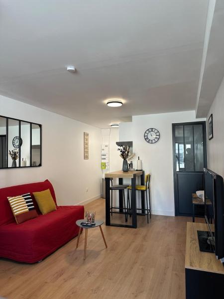 Logement 6 Parking Gratuit - Poitiers