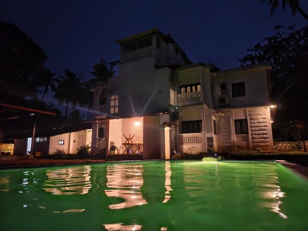 La Petite Boutique Hotel Near Bogmalo Beach And Airport - Goa