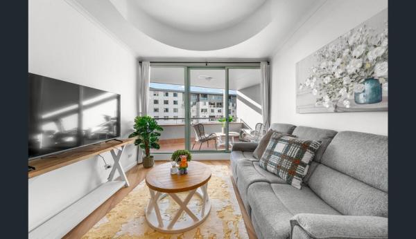 Inner City Hub Space, Style Location - Queanbeyan