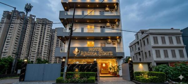 Hotel Aroha Stayz - Noida