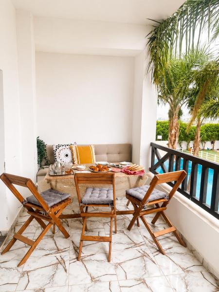 Appartement 2 Chambres 1salon Et Balcon Vue Sur Piscine - Oued Laou
