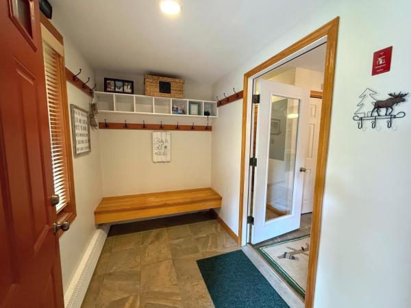 W75 Cozy Bretton Woods Retreat - Gas Fireplace - 2 Min To Ski Area - Tennis Courts & Hiking Trails - Bretton Woods, NH