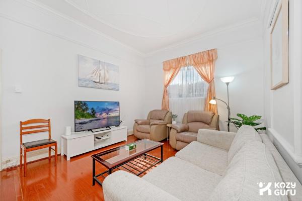Kozyguru | Ashfield Cozy 4bed House Great Location - Burwood