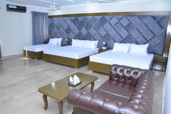 The New Elegant Hotel - Islamabad