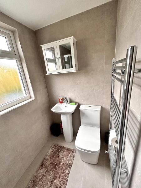 Park Street Accomodation, Room 1 - Luton