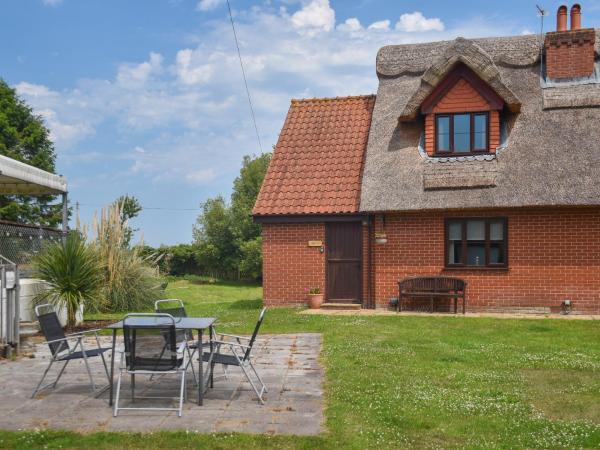 Apple Tree Cottage - Uk52221 - Horning