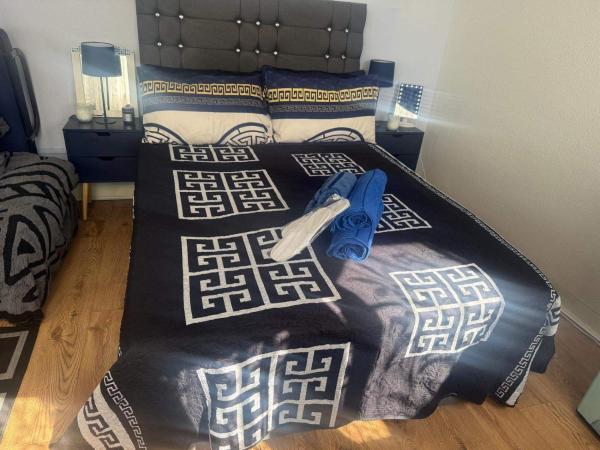 Cozy London Apartment With View - Ilford