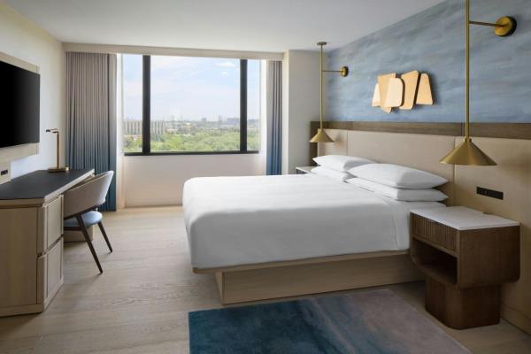 Toronto Airport Marriott Hotel - Lakeshore