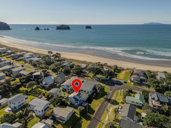 Sandy Strides - Whangamata Holiday Home - Whangamatā