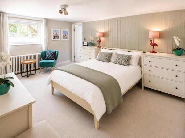 Private Studio, Own Entrance, Kitchen & Bathroom, Fast Wifi - Guildford