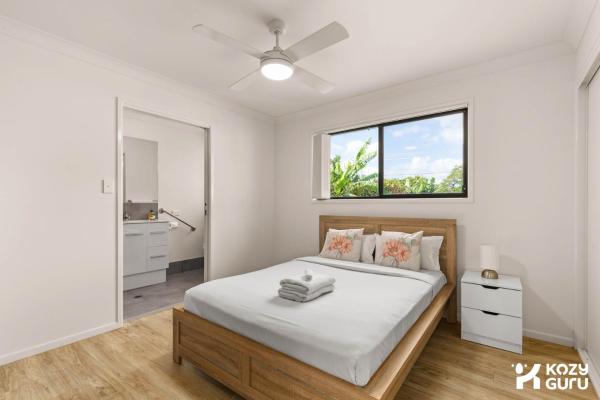 Kozyguru / Mt Gravatt East / 3 Bed House Qmg030 - Brisbane