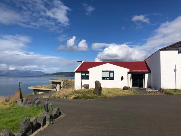 Loft House Fnjóská With Geothermal Hot Pot, Panoramic Window & Fjord View - By Nollur - Iceland