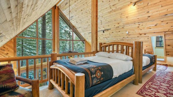 Bild 7: Beartooth Lodge with Hot Tub and Stuart Falls Views