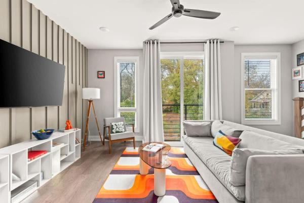 Nashville Pop Art 4br Near Downtown And Sleeps 10 - Nashville, TN