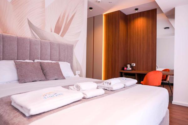 Tirone Luxury Rooms - Cirò Marina