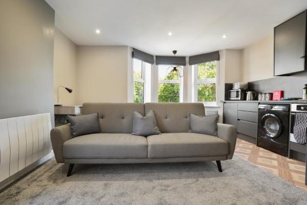 The Olive Tree - Superior 2-bed Apartment - Kingston upon Hull