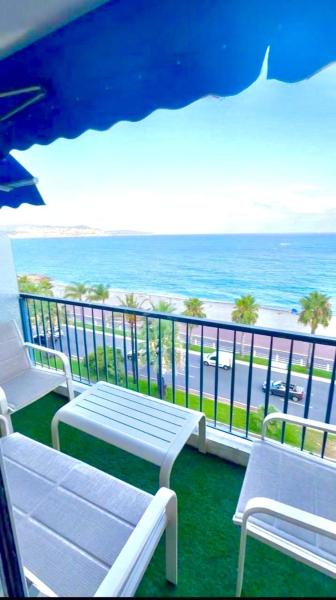 Sea View, Promenade Des Anglais, 180 Degree Balcony, 4 People - Nice