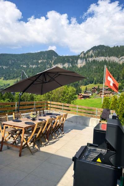 Modern Spa Chalet Near Interlaken With Ac, Terrace And Lake View - Beatenberg