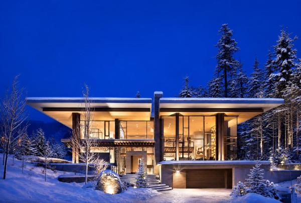 Two Cedars, Ski In-ski Out - Kadenwood Estate - Whistler